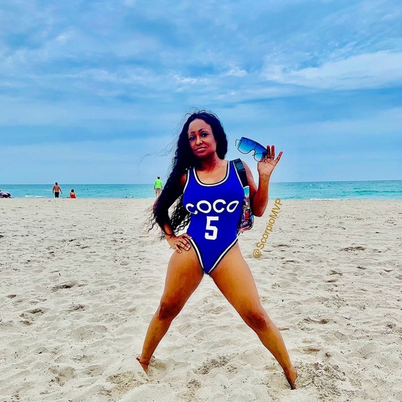 Jersey Style Bodysuit - Picture 2 of 11